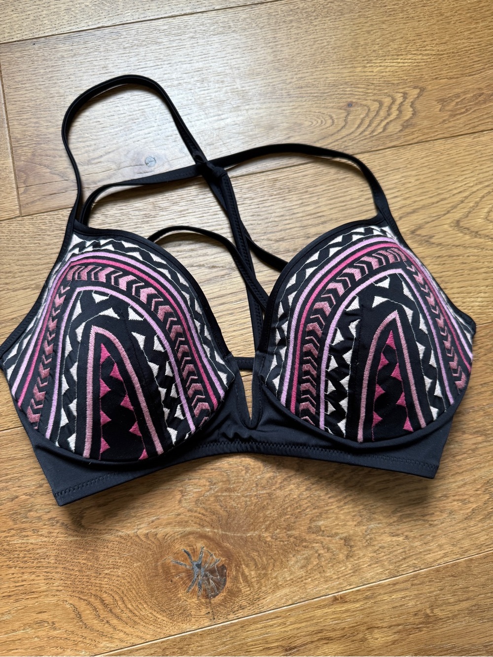 Shade & Shore Black tie-Up bikini